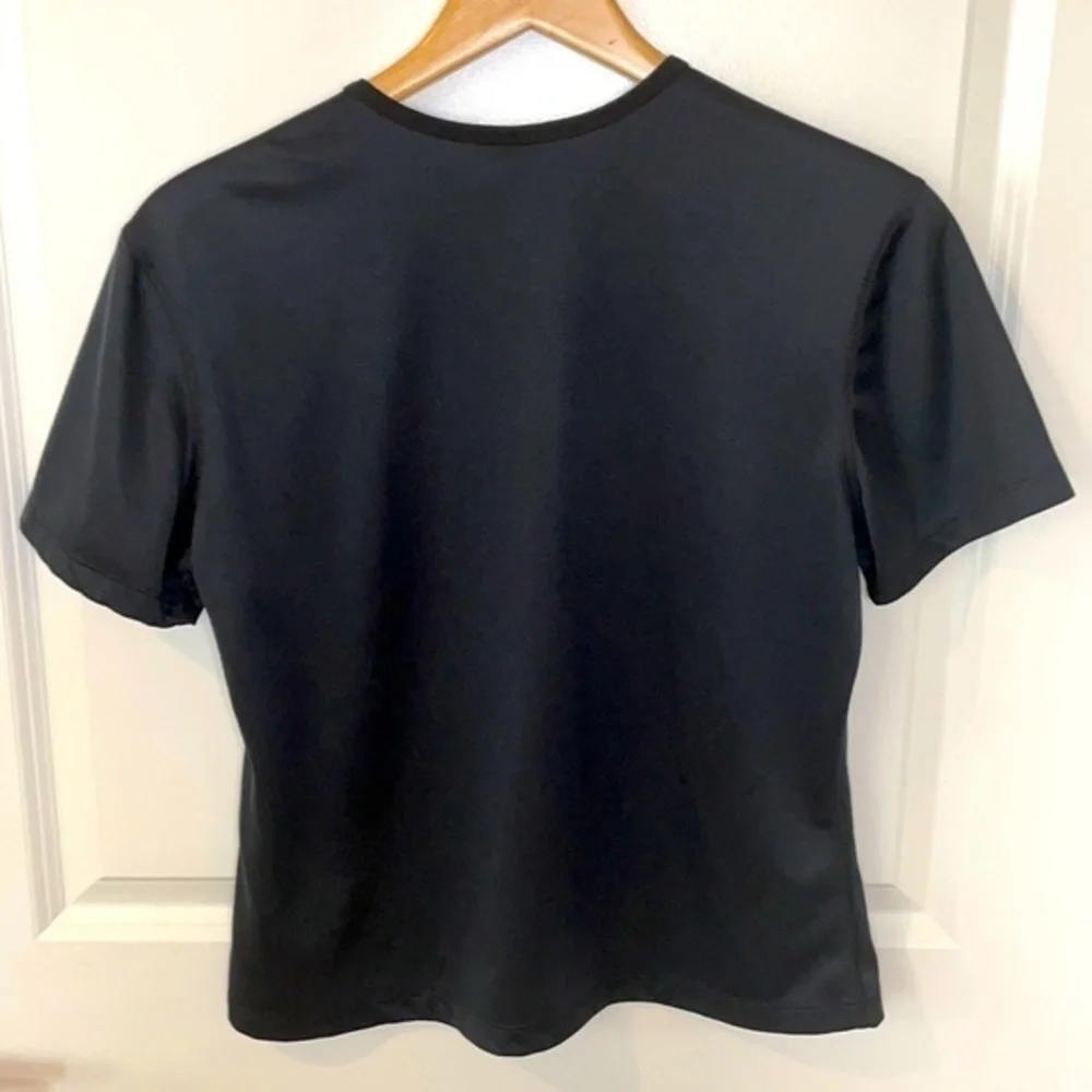 NIKE | Kids Size 8-10 ( Girl) Black Nike Swoosh V-Neck Shirt